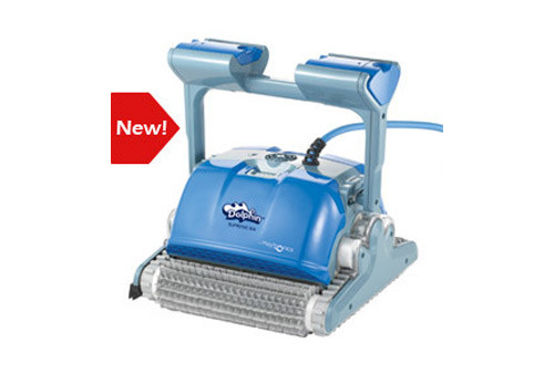 Dolphin Supreme M4 independent pool cleaner