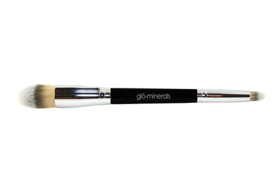 gloMinerals gloTools Dual Foundation/Camouflage Brush gloMinerals gloTools Dual Foundation/Camouflage Brush