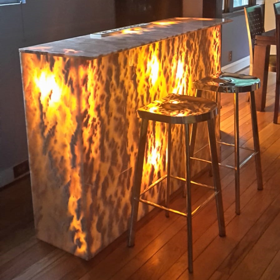 onyx-bar.jpg