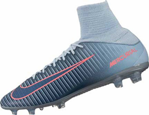 nike mercurial veloce