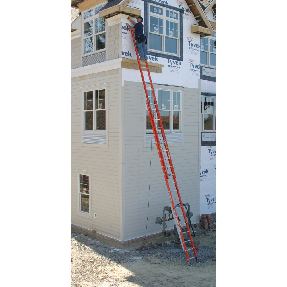 Werner D62002 Series Fiberglass Extension Ladder 300 lb Rated