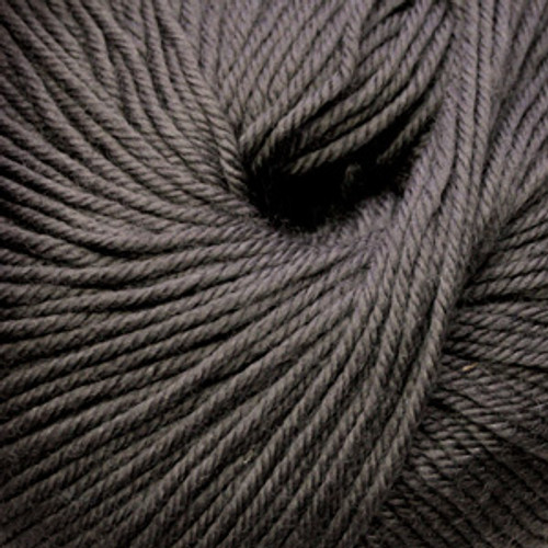 Cascade 220 Superwash Wool Yarn - 816 Grey Cascade 220 Superwash Wool Yarn - 816 Grey