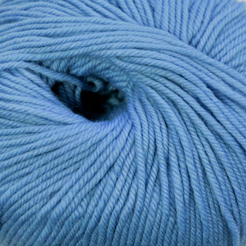 Cascade 220 Superwash Wool Yarn - 846 Blue Cascade 220 Superwash Wool Yarn - 846 Blue