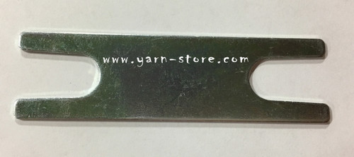 Silver Reed LK150 Knitting Machine Mid-Gauge (6.5mm) Cast on Comb Joiner Silver Reed LK150 Knitting Machine Mid-Gauge (6.5mm) Cast on Comb Joiner
