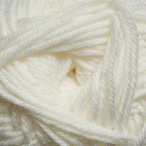 Cascade 220 Superwash Merino Yarn - 25 White Cascade 220 Superwash Merino Yarn - 25 White