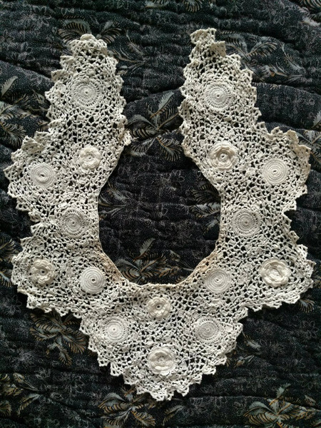 Vintage Irish Crochet Dress Collar Rosette Motif Edwardian 1920s Vintage Irish Crochet Dress Collar Rosette Motif Edwardian 1920s