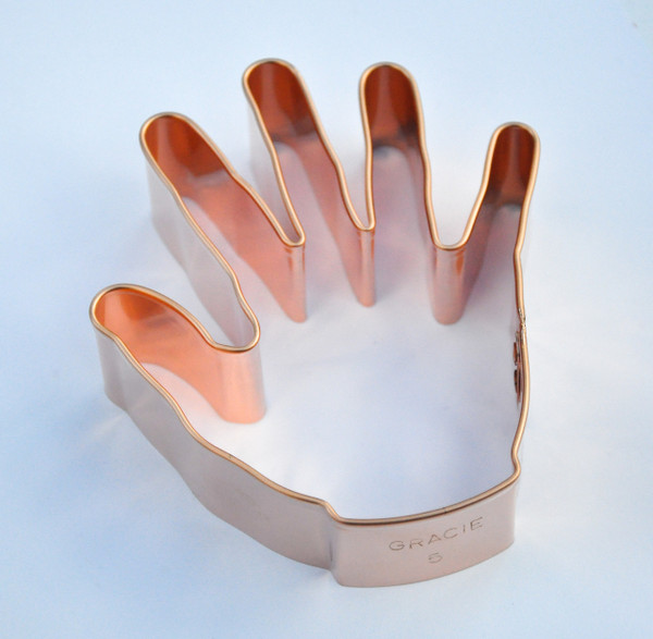 100 KEEPSAKE HAND COOKIE CUTTER