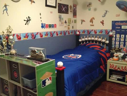 pizz-room-sporty-beds.jpg