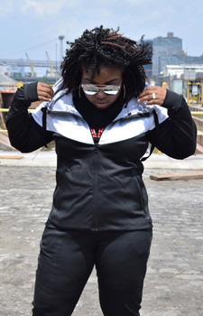 Just Chilling Black V Style Sweatsuit Set Just Chilling Black V Style Sweatsuit Set