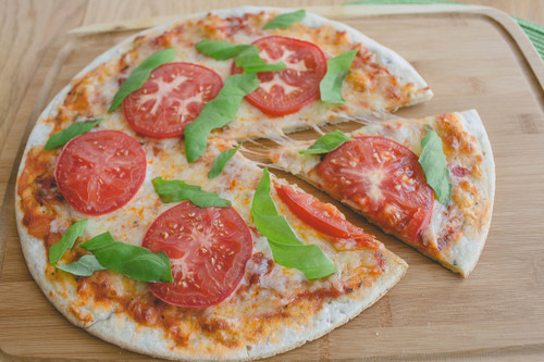 12" par baked, gluten-free vegan pizza crusts. Visit https://shop.glutenfreethings.com/products/pizza-crust-2pk-12.html