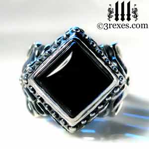 raven-love-silver-wedding-ring-gothic-black-onyx-cabochon-stone-medieval-engagement-band cocktail and promise rings