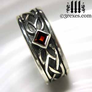 soul-love-anam-gra-mens-silver-celtic-wedding-ring-gothic-garnet-stone