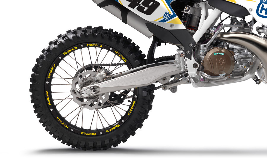 Husqvarna_rimtape.jpg Husqvarna_rimtape.jpg