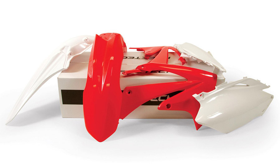 honda_plastics_kit.jpg honda_plastics_kit.jpg